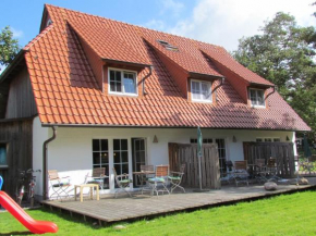 Hus-Hiddensee-Eckhaus-A Insel Hiddensee